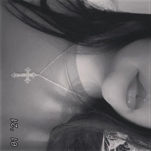 Meet your Posher, Edith